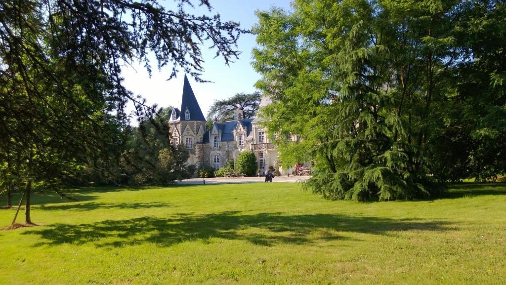 Chateau Du Bois De La Noe Bouaye Exterior foto